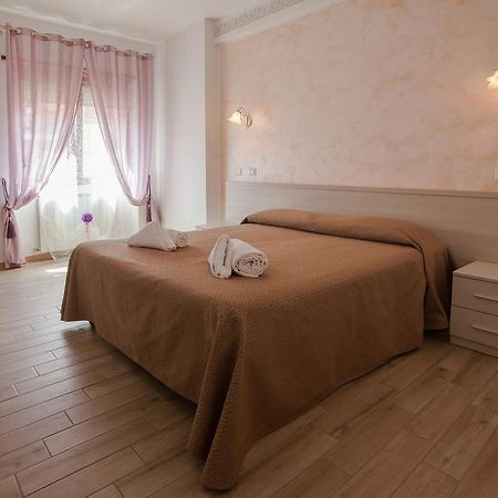 Carillon Apartman Civitavecchia Kültér fotó