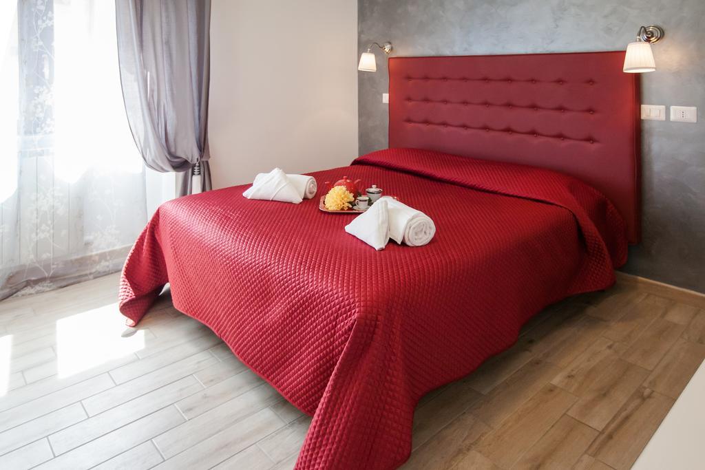 Carillon Apartman Civitavecchia Kültér fotó