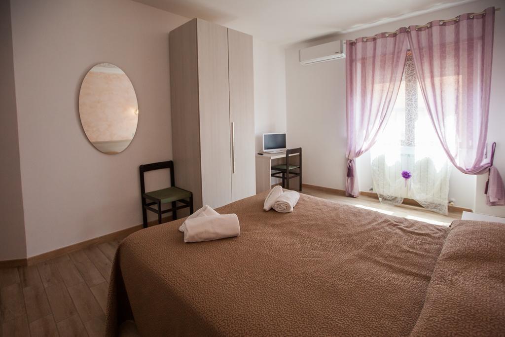Carillon Apartman Civitavecchia Kültér fotó